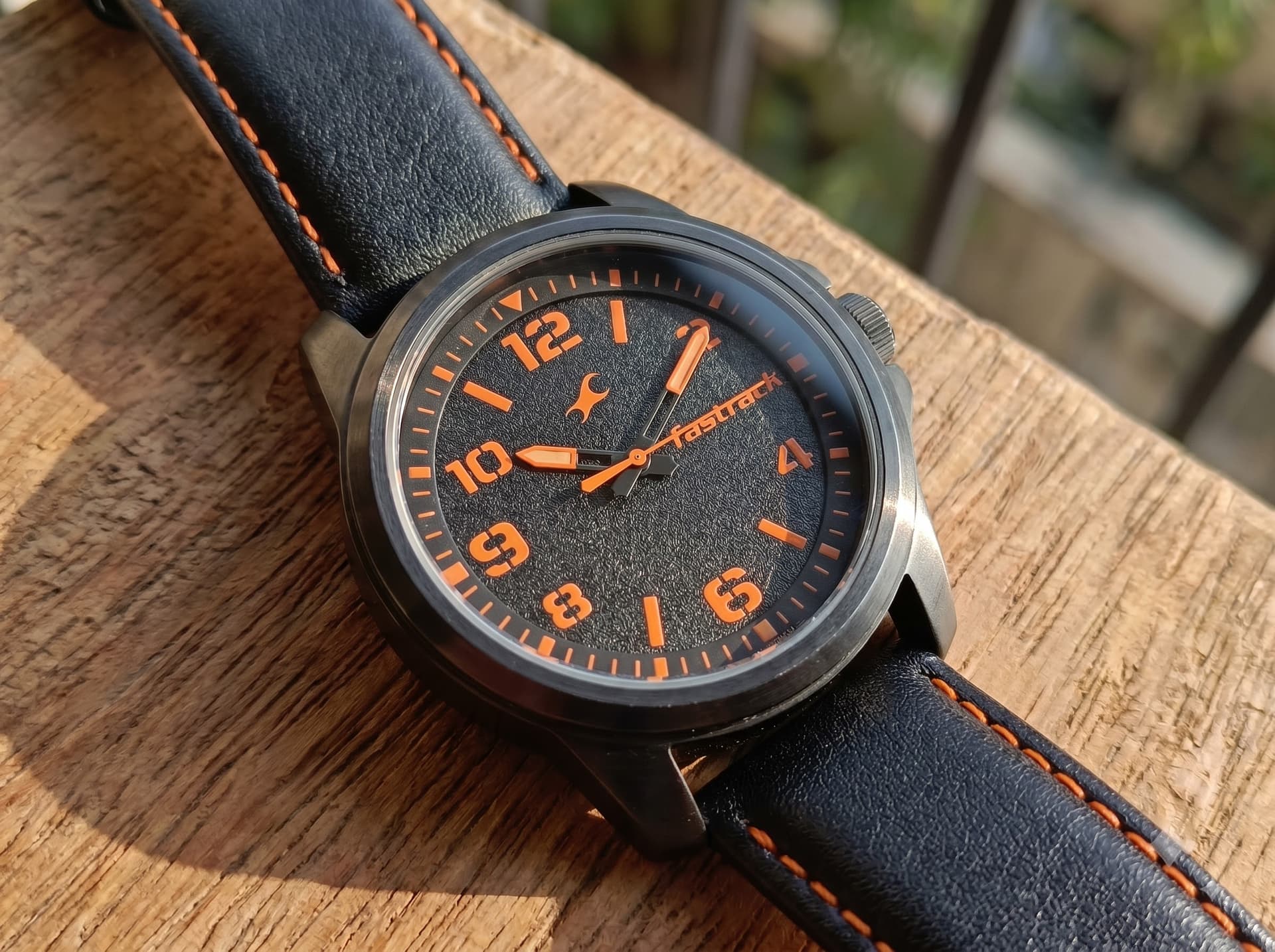 Fastrack Stunners Quartz Analog Black Dial Watch