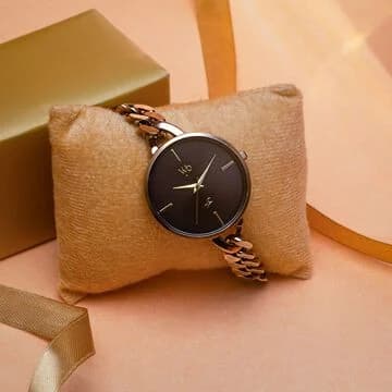 Vyb Luna Elegant Dial Mesh Watch